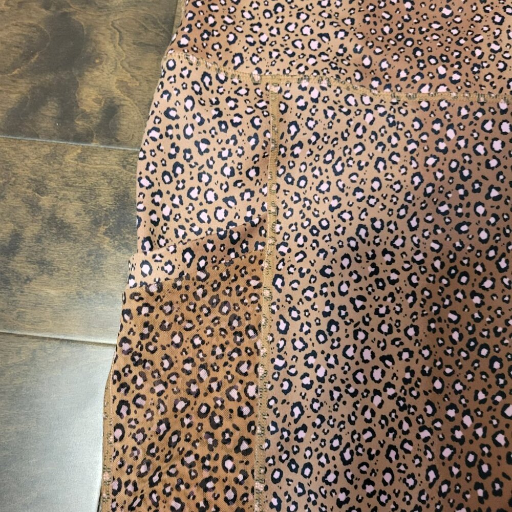 Fabletics Leopard Print Leggings - Picture 5 of 10
